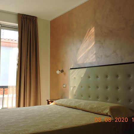 B&B Aquila Reale Portopalo Di Capo Passero Exteriör bild