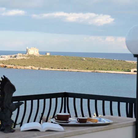 B&B Aquila Reale Portopalo Di Capo Passero Exteriör bild