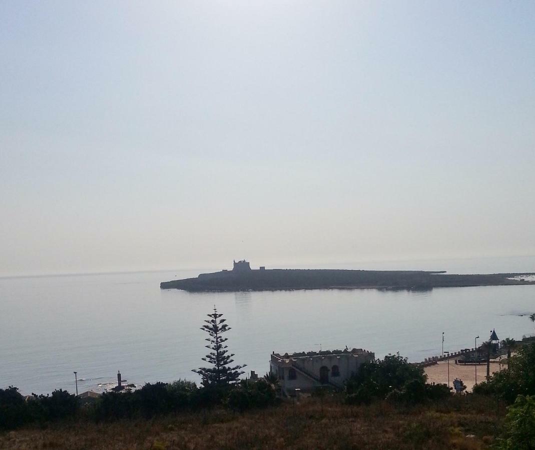 B&B Aquila Reale Portopalo Di Capo Passero Exteriör bild
