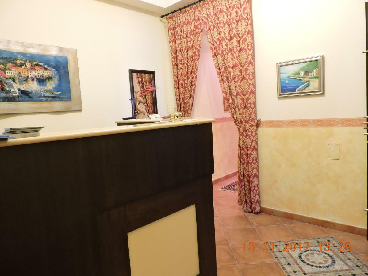 B&B Aquila Reale Portopalo Di Capo Passero Exteriör bild