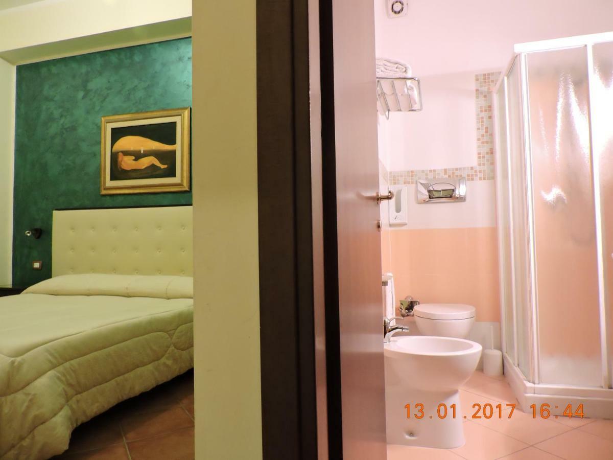 B&B Aquila Reale Portopalo Di Capo Passero Exteriör bild