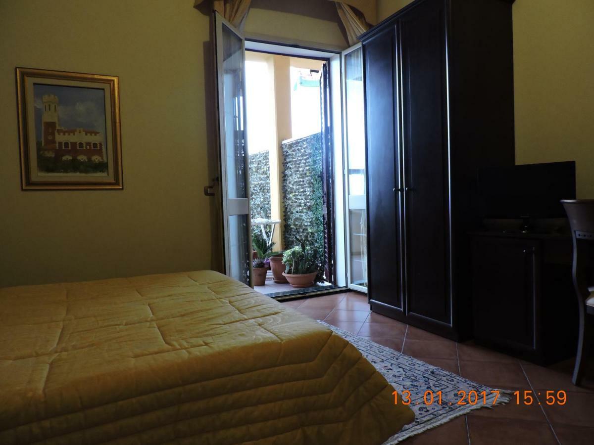B&B Aquila Reale Portopalo Di Capo Passero Exteriör bild