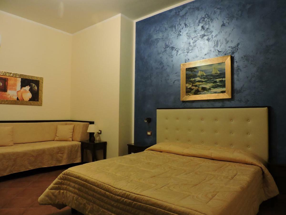 B&B Aquila Reale Portopalo Di Capo Passero Exteriör bild