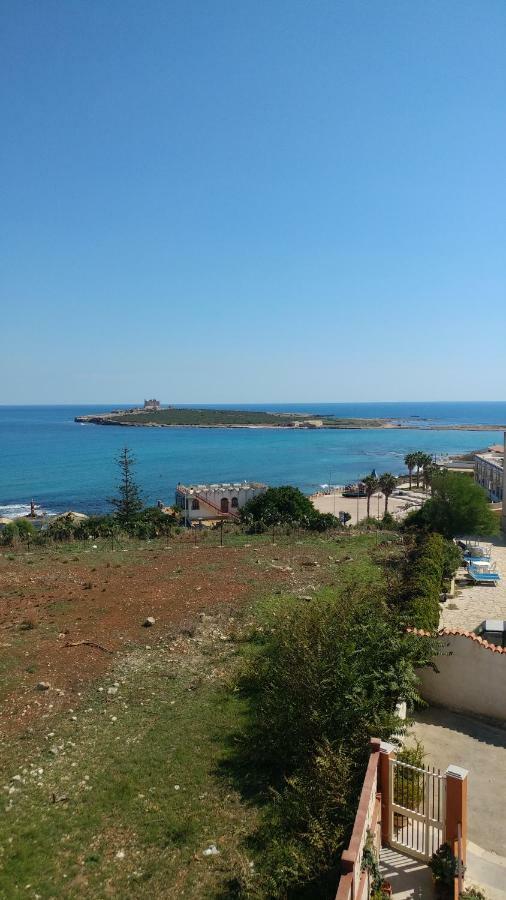 B&B Aquila Reale Portopalo Di Capo Passero Exteriör bild